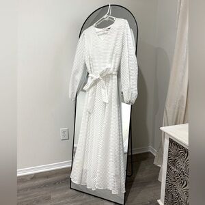 White Modest Dress. Size large. Lined. Arms are see through.